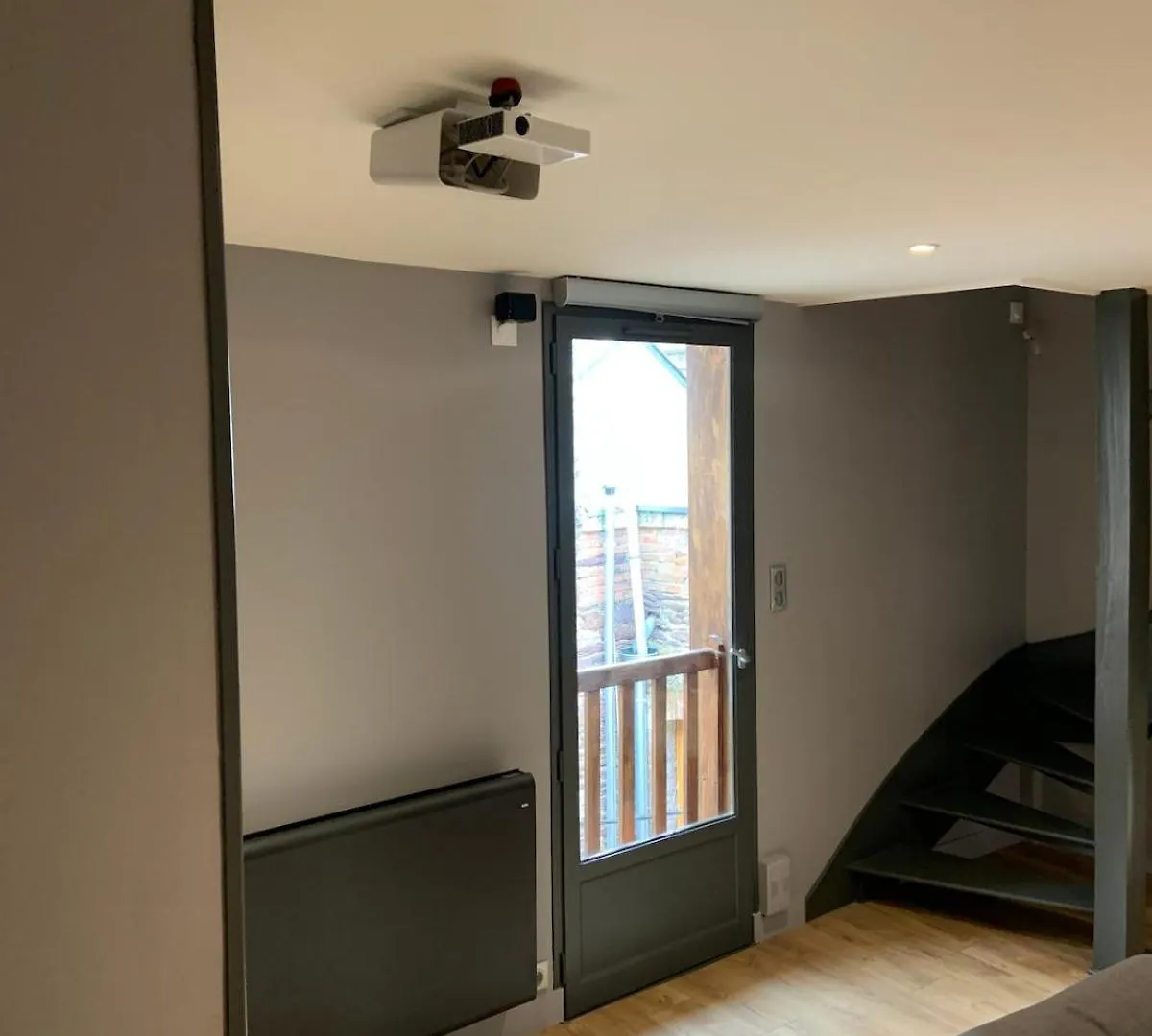 La Grande Suite Duplex- Rue Vasselot - Calme - Standing Five Rennes Appartamento